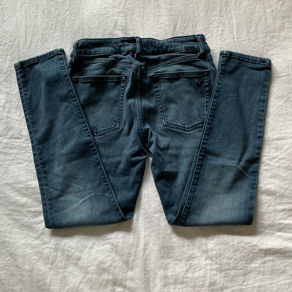 Jeans - Picture 2 of 5